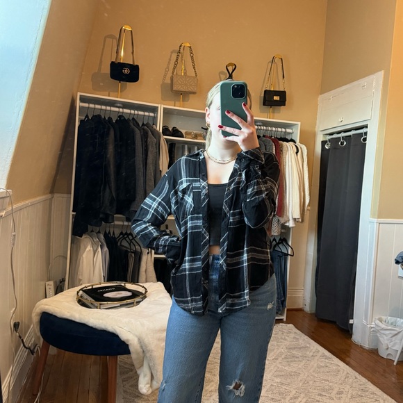 Rails Button Down - Picture 2 of 11